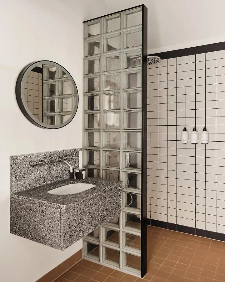 Morgan & Mees Rotterdam Hotel 4*,