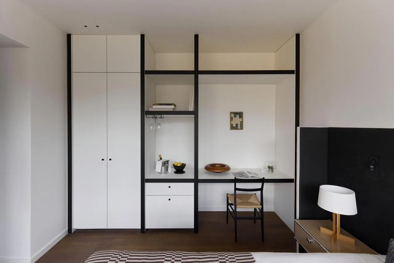 Hotel Morgan & Mees Rotterdam 4*,